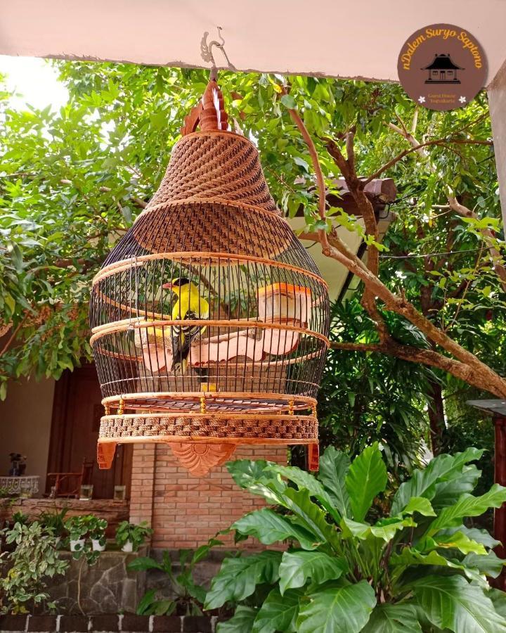 Ndalem Suryo Saptono Guest House Tugu Esterno foto