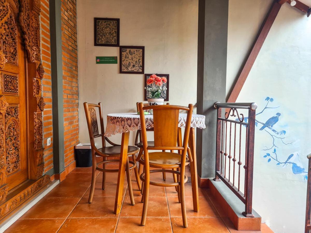 Ndalem Suryo Saptono Guest House Tugu Esterno foto